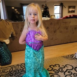 Meet your Posher, Adam